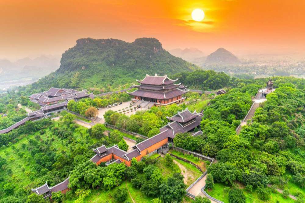 vietnam aller de Hué à Ninh Binh